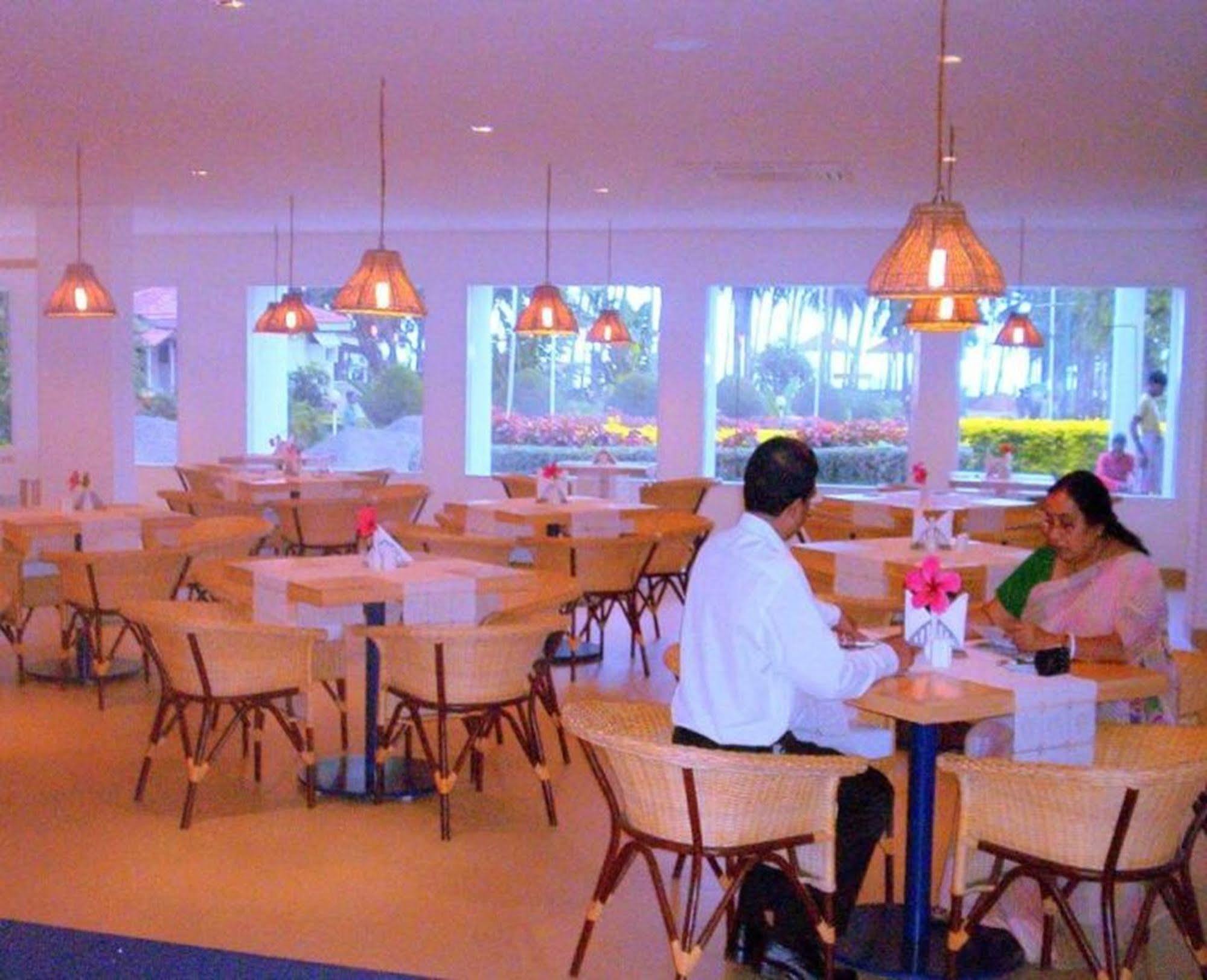 Peerles Sarovar Portico Port Blair Exteriör bild