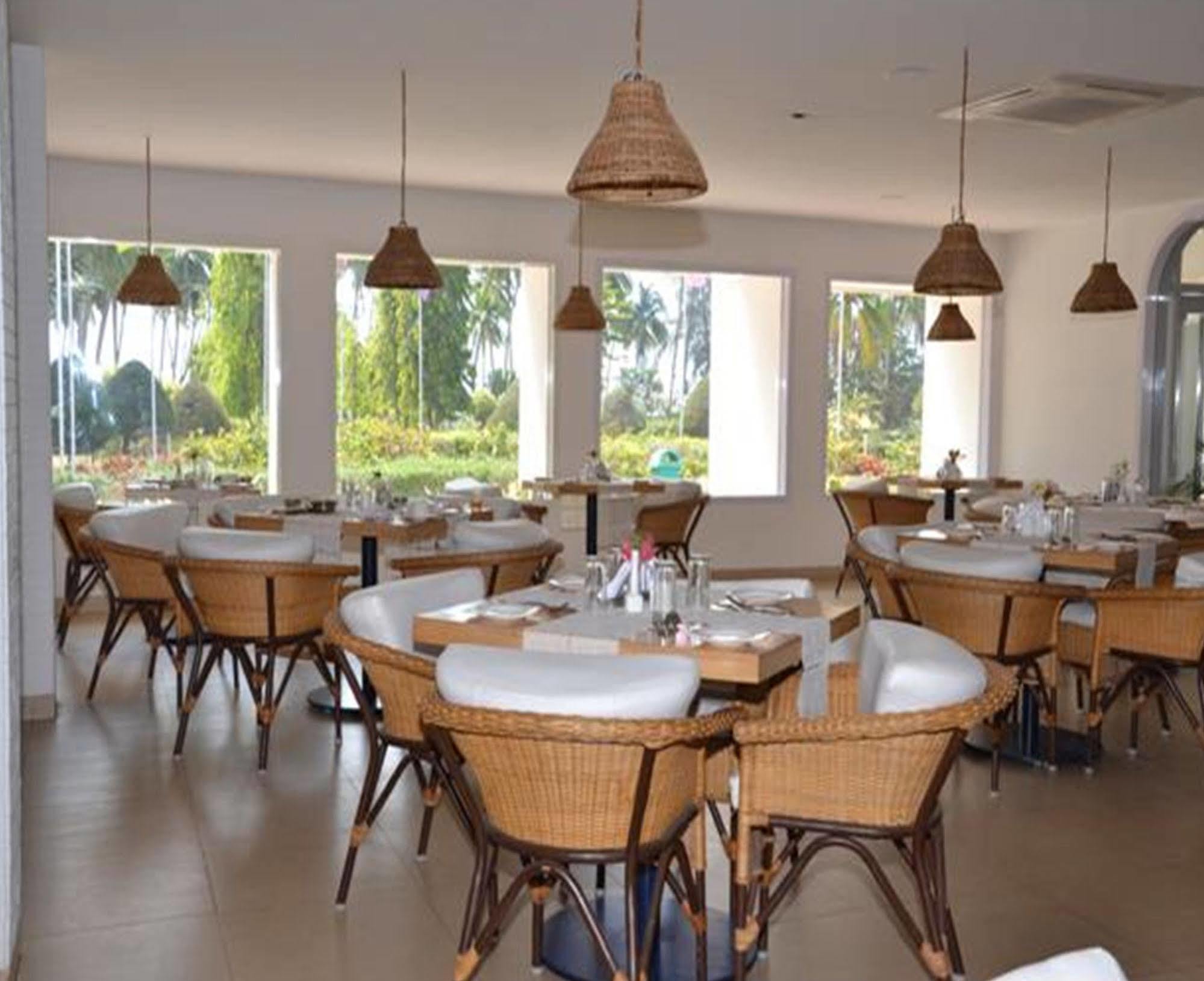 Peerles Sarovar Portico Port Blair Exteriör bild